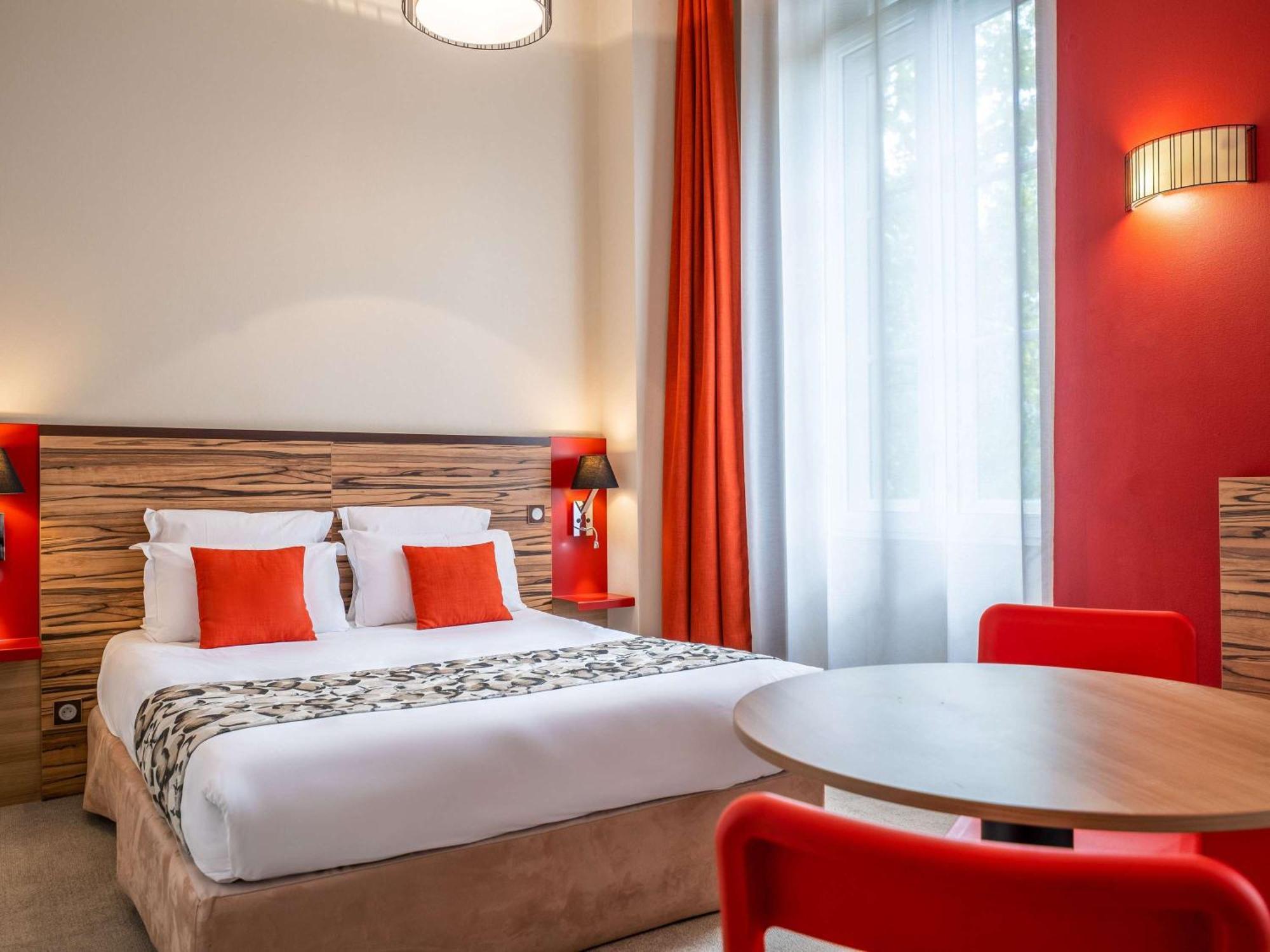 Aparthotel Adagio Lyon Patio Confluence Exterior photo
